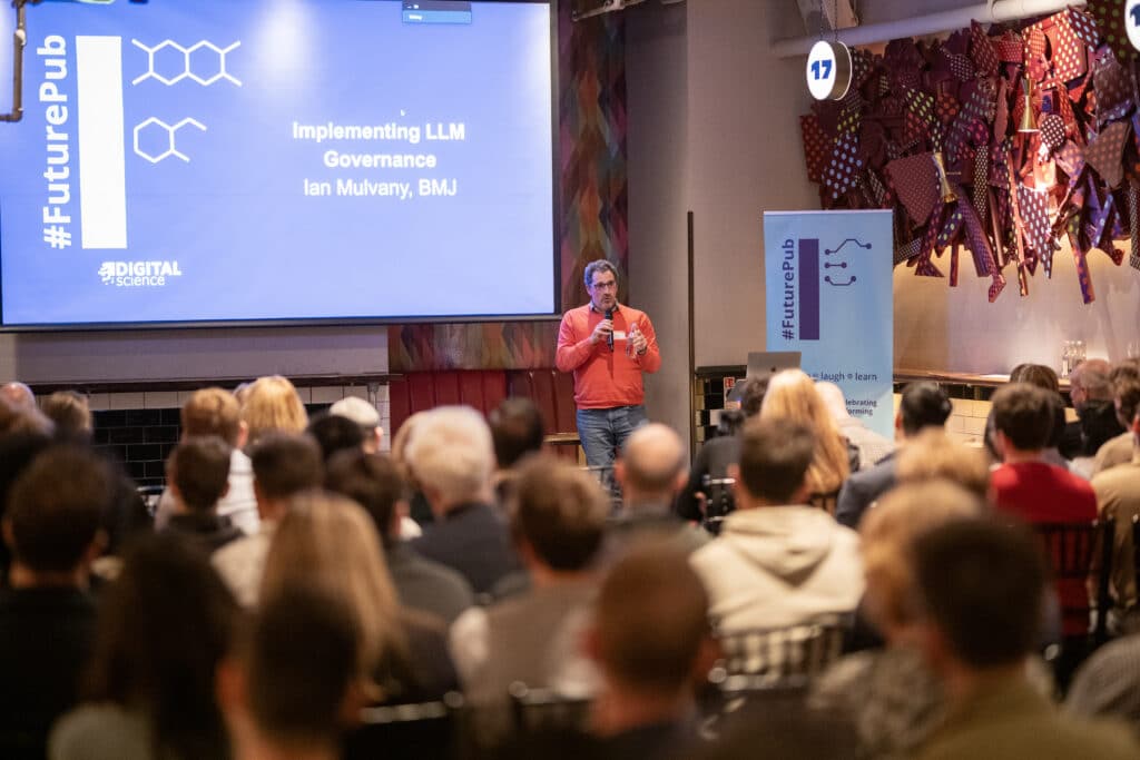 Ian Mulvany speaking