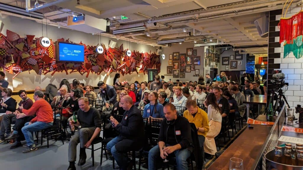 The crowd at FuturePub