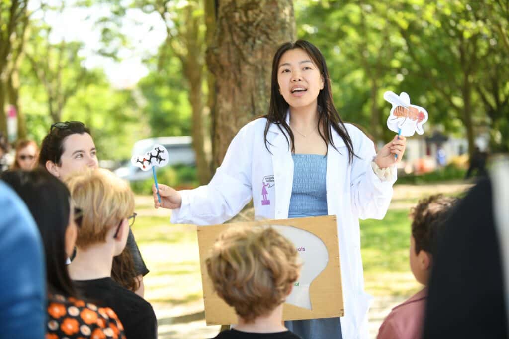 Hui giving her Soapbox Science talk on fruit flies